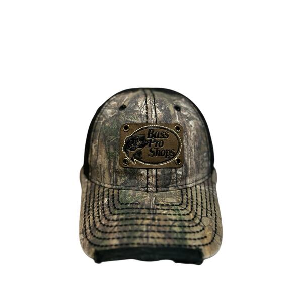 Bass Pro Shops Men's‎ Worn Distressed Camo Adjustable Hat-Real Tree/Black - Picture 2 of 8